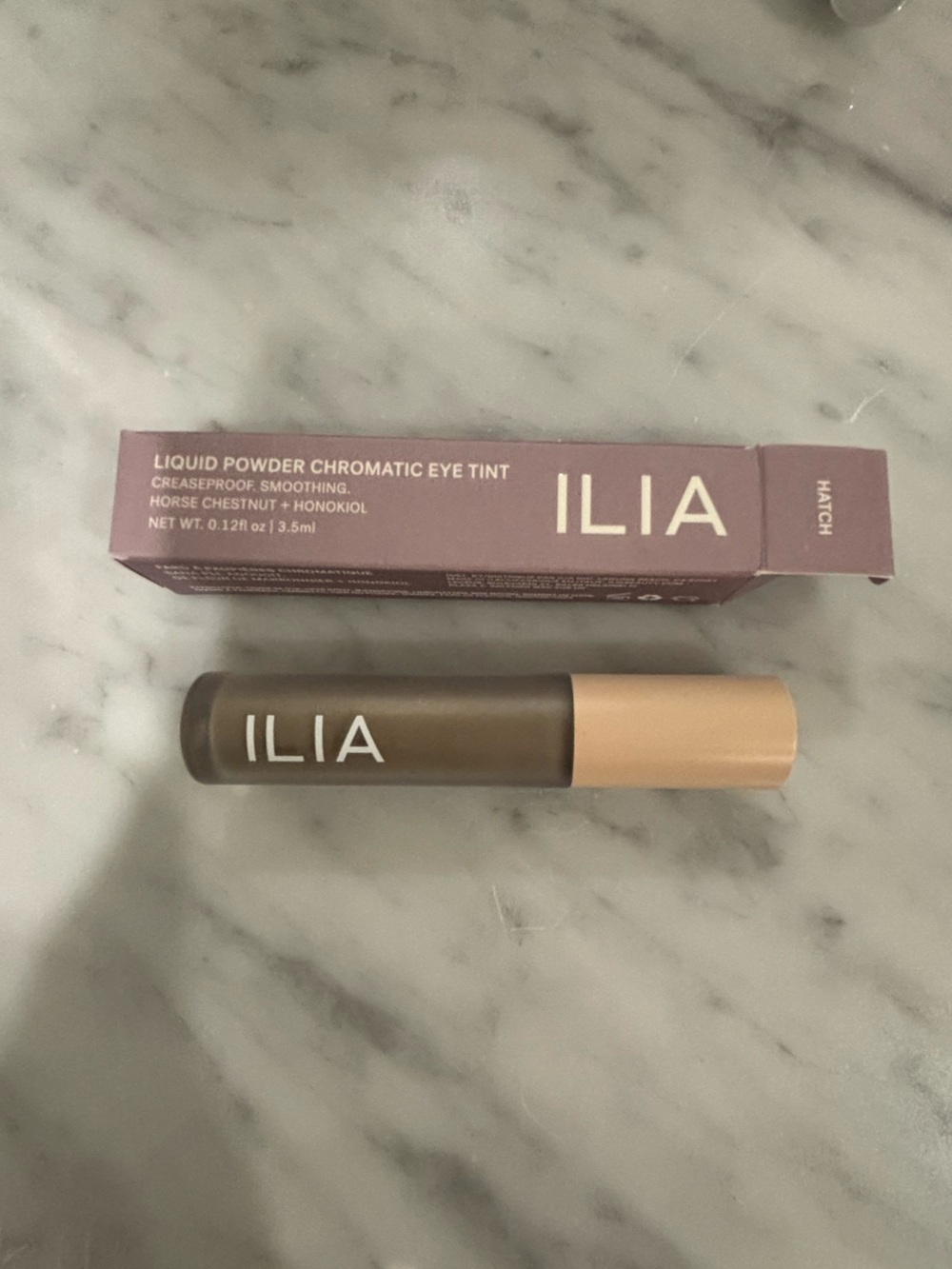 ILIA Liquid Powder Chromatic Eye Tint — Hatch